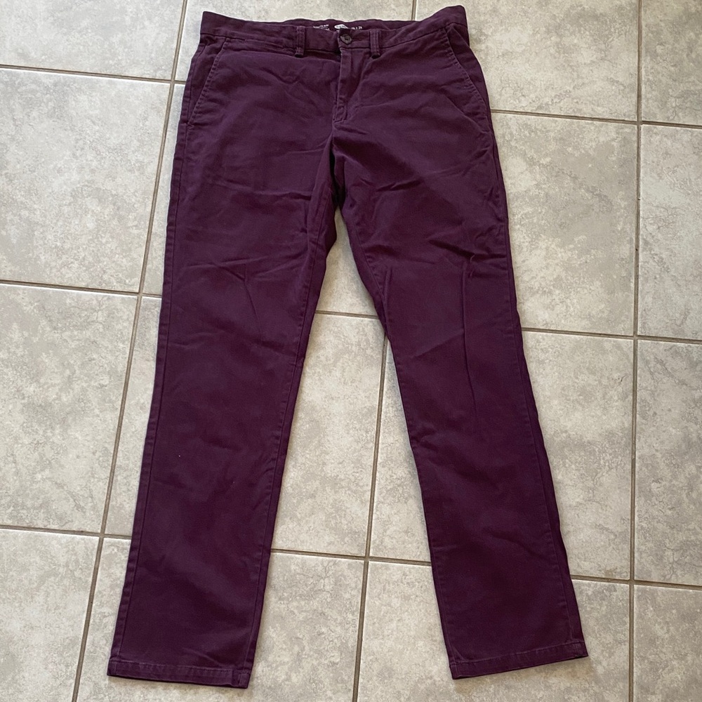 Old Navy Men's Purple Chino Pants